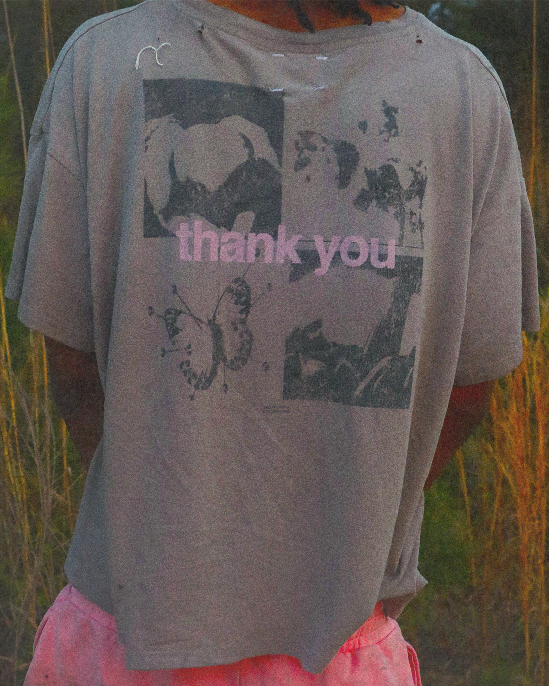 “waves” tee